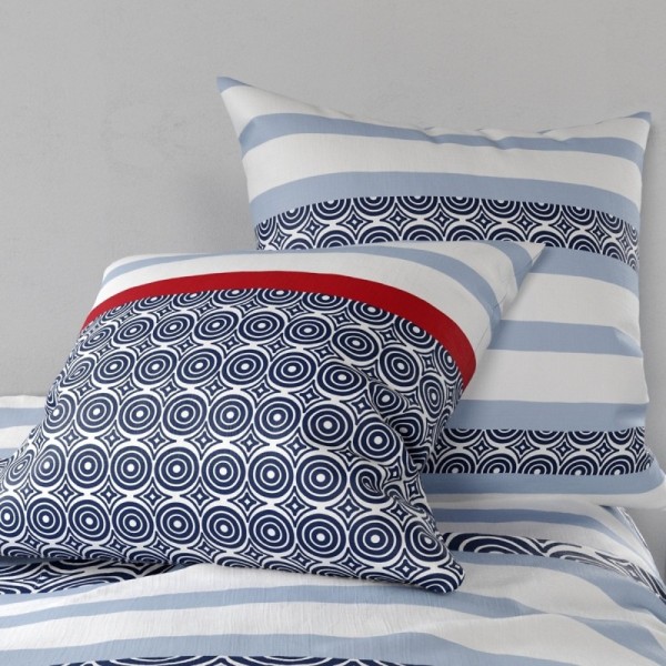 Taies carrées assorties à la ousse de couette 260x240 cm SANTORINI 100% coton 57 fils bleue et rouge esprit bord de mer